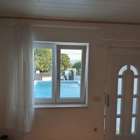 Rafael Apartment