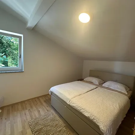 Rafael Apartment *
