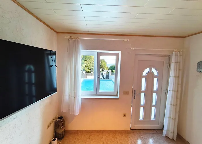 Rafael * 茨里克韦尼察